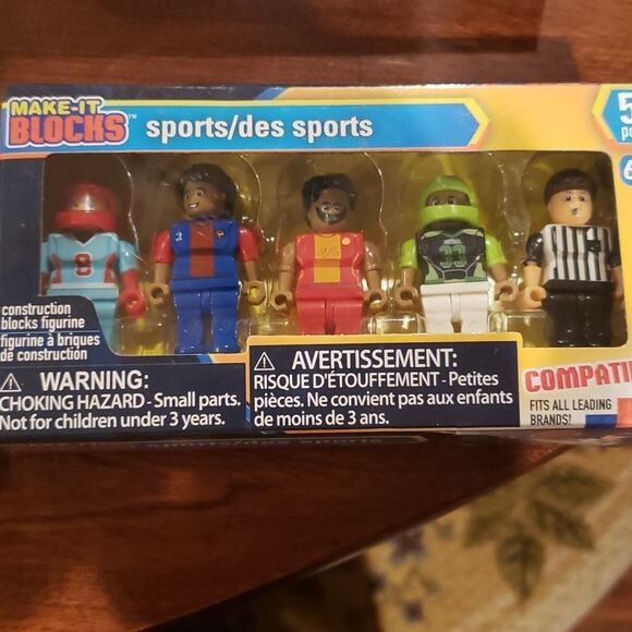 Lot of 3‎ Make it blocks pirate/knight fantasy/sports figures New - Picture 5 of 5